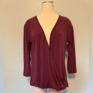 Elegant Burgundy Women's Blouse‎